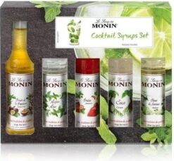 Monin Cadeau 10 Smaken Geschenkverpakking + Cocktailverpakking VOORDEEL PACK 10 Flesjes 5cl -Koffie Kortings Winkel 1200x1110