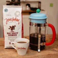 Jones Brothers Coffee The Big Shot Koffiebonen - 6 X 500 Gram -Koffie Kortings Winkel 1200x1200 183