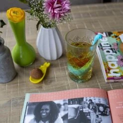 Merkloos Thee Ei Baby Nessie - Groen -Koffie Kortings Winkel 1200x1200 372