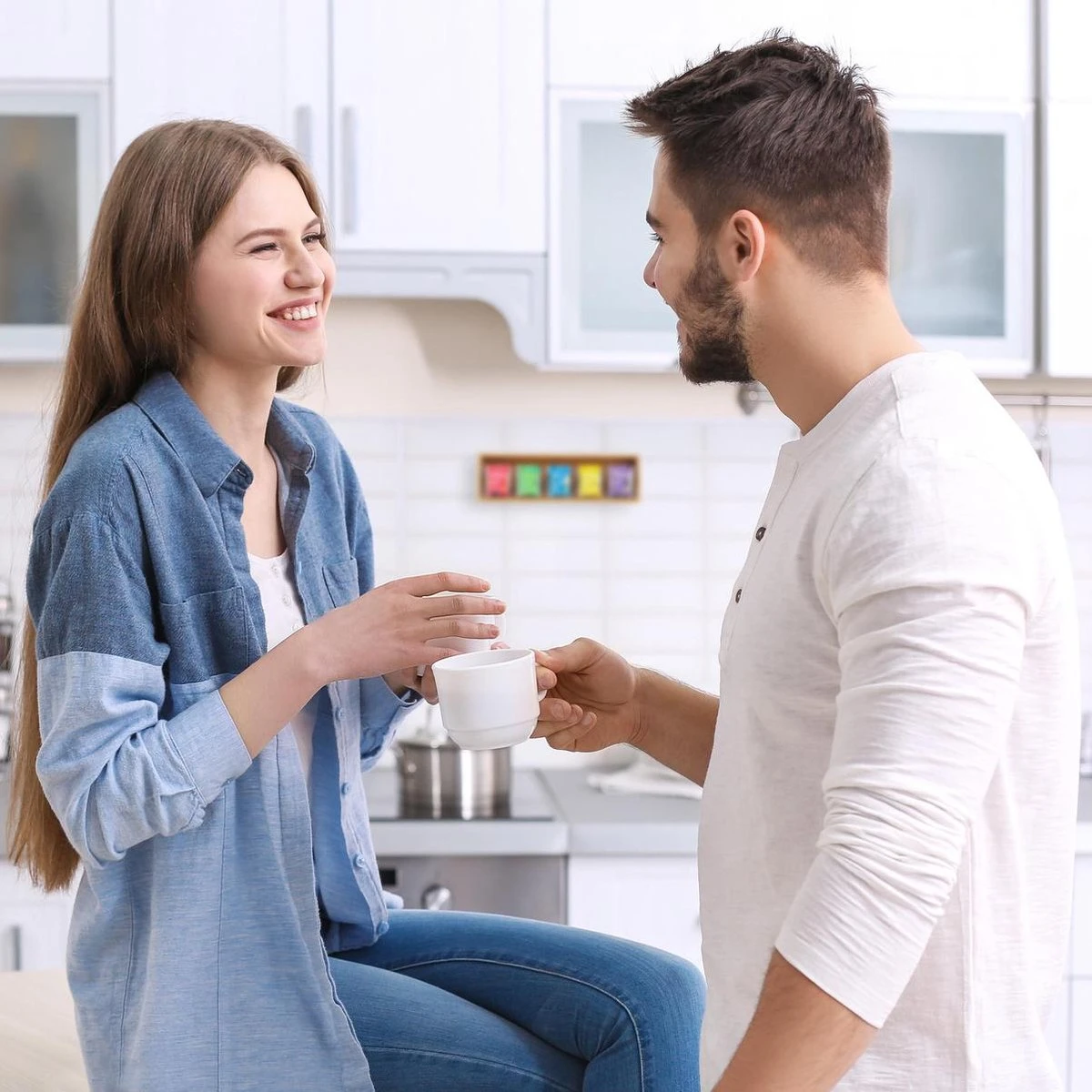 Relaxdays Theedoos 5 Vaks - Theekist - Theezakjeshouder - Bamboe - Voor Ca. 10 Theezakjes 5 Relaxdays Theedoos 5 Vaks - Theekist - Theezakjeshouder - Bamboe - Voor Ca. 10 Theezakjes - Afbeelding 3