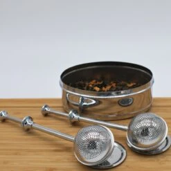 Blended Lifestyle® Theezeef Met Veer - Set Van 2 - Inclusief Lekplaatjes - Geschikt Voor Losse Kruiden -Koffie Kortings Winkel 1200x1200 407