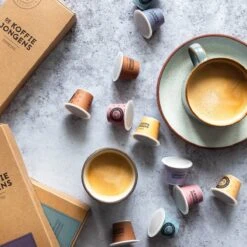 De Koffiejongens - Proefpakket - Nespresso Cups - 100% Biologisch Afbreekbaar - 6x10 Cups - Nespresso Compatible -Koffie Kortings Winkel 1200x1200 85