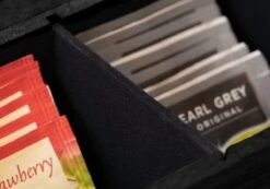 CasaLupo Theedoos Zwart 9-vaks - Met Fluweel - 23 X 23 Cm -Koffie Kortings Winkel 1200x840