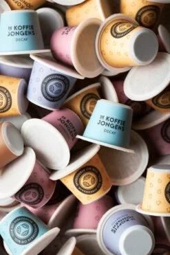 De Koffiejongens - Proefpakket - Nespresso Cups - 100% Biologisch Afbreekbaar - 6x10 Cups - Nespresso Compatible -Koffie Kortings Winkel 800x1200 4