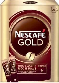 Nescafé Gold Oploskoffie - 6 Doosjes à 25 Zakjes -Koffie Kortings Winkel 853x1200 1