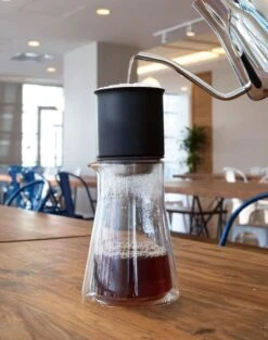 FELLOW - Stagg [XF] Set (Dripper + Carafe) - Handmatige Filterkoffie Set -Koffie Kortings Winkel 948x1200 2